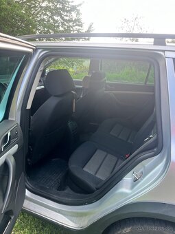 Škoda octavia 2 scout predfl 4x4 - 11