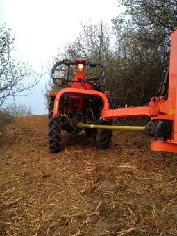Priekopovy kladivkovy svahový mulčovač 165cm za traktor - 11