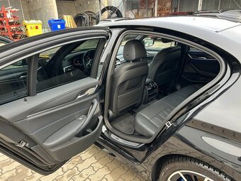 REZERVOVANÉ BMW Rad 5 540i mHEV xDrive A/T - 11