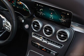 Mercedes-Benz GLC 300de 4Matic AMG Line - 11