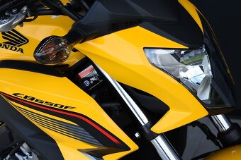Sexy Bee - Honda cb650F ABS r. 2017 14 tis. km - kupena SK - 11