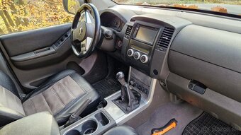 NISSAN NAVARA D40 - 11