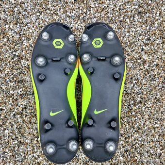 Nike Mercurial Superfly 8 Academy - 11