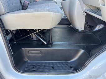 Renault Trafic 2,0 Dci 84kW Long 99tis km - 11