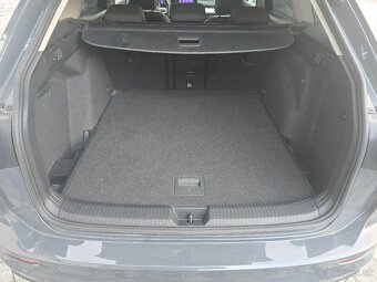 Volkswagen Golf Variant 2.0 TDI Life DSG - 11