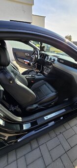 Ford Mustanf GT Performance - 11