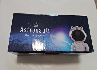 Svetelný projektor Astronaut - 11