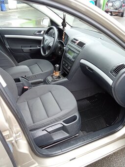 Škoda Octavia 2 - 11