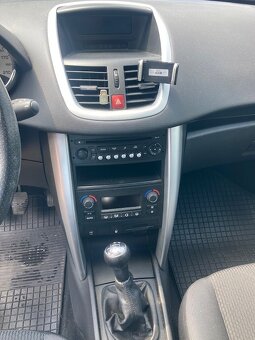 Peugeot 207 SW 1.6 HDi FAP Active - 11