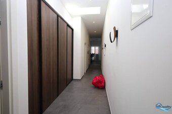 Vodice - moderný apartmán len 400m od mora - 11