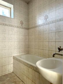 Na predaj dom s veľkým pozemkom 1216m2 Ivanka pri Dunaji - 11