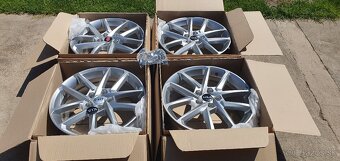 Tucson sportage cx-5 cx-7 cx-30 cr-v 5x114,3 r18 - 11