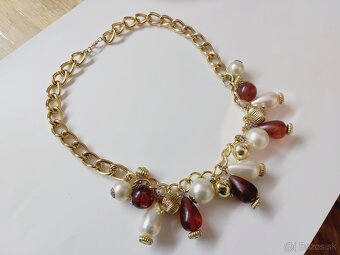 3 ks rôzne krasne bižu nahrdelniky - 11