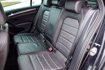 Volkswagen Golf R 2.0 TSI 221 kW 4Motion - 11