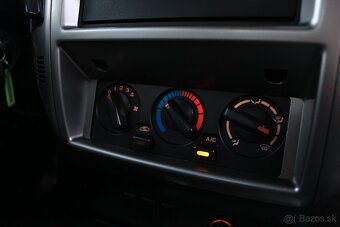 Nissan Patrol GR 3.0 DDTi, GU4, Prístrojovka v koži, 78000km - 11