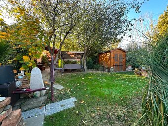 Záhradka so zateplenou chatkou a velkým pozemkom - 11