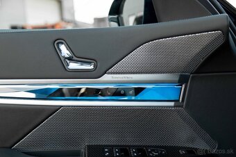 BMW 740d xdrive na prenájom - 11