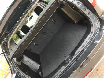 Suzuki SX4 s cross 4X4 Benzín. mod.Rok 2020 - 11