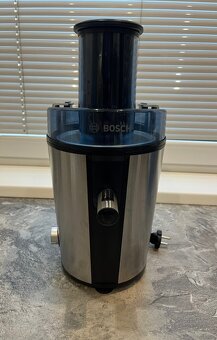 Odšťavovač Bosch MES3500 - 11