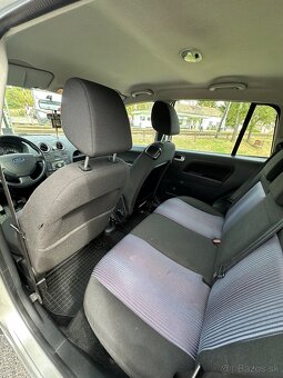 Predám Ford Fusion 1.4 59kw Benzín - 11