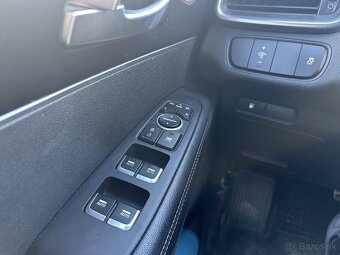 Kia Sorento 2.2 CRDi AWD, 147 kW - 11