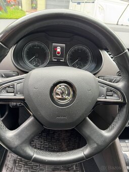 Škoda Octavia 1,8 TSI 132kW L&K, 4x4, ročník 2015 - 11