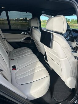 BMW X5 XDrive M50d A/T Individual Laser masáž Softclose - 11