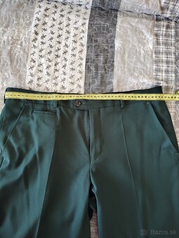 Pánsky tmavozelený oblek svadobný - 11