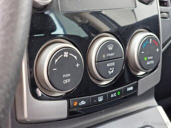 Mazda 5 2.0 MZR-CD TE 7 miest - 11