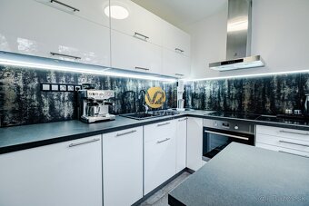 REZERVOVANÉ Na PREDAJ 3 izbový novo-zrekonštruovaný byt na C - 11