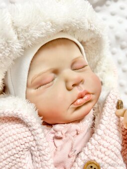 Realistická bábika Laurika - 11