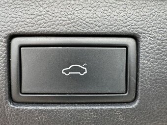 Volkswagen Arteon 2.0TSI R 4Motion - 11