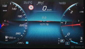 Mercedes  E - 11