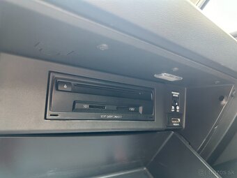 Seat Leon 2.0 TDI CR Ecomotive FR DSG - 11