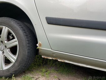 VW Sharan - 11