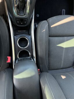 Opel Zafira Tourer - 11