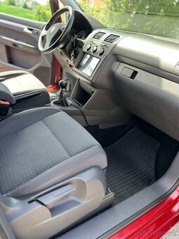 Volkswagen touran 2.0tdi 103kw - 11