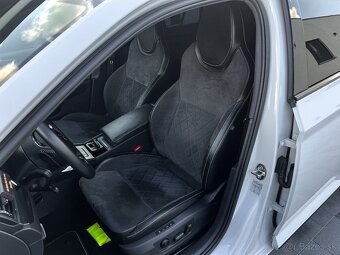 Škoda Superb Combi 2.0 TDI Sportline 4x4 DSG,TOP STAV - 11
