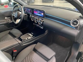 Mercedes-Benz A - 11