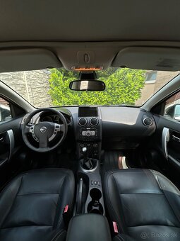 Nissan Qashqai 1.6i - 11