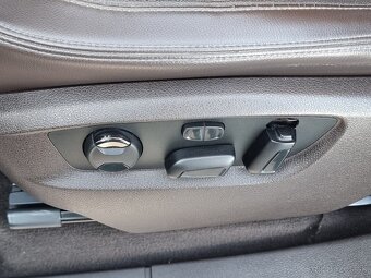 Volkswagen Touareg II 3.0 V6 TDI BMT 4MOTION Mountain 17 90 - 11