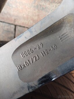 hlinikové disky-orig-Nissan Qashqai--61/2Jx18-ET-40--5x114,3 - 11