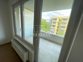 --REZERVOVANÝ-- 3 IZBOVÝ BYT , ZELENÉ VLČINCE, 84m2 - 11