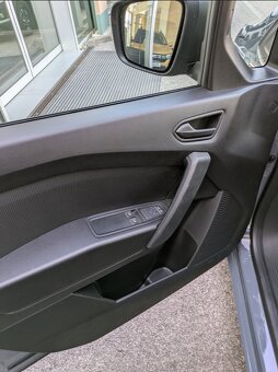 Na Prenájom – Renault Kangoo Van Extra (L2, dvojkabína) - 11
