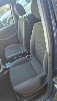 Ford Focus 2,0i 96kw kód motora: EDDF - 11