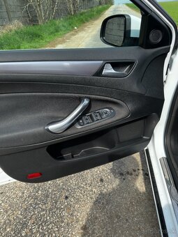 Ford mondeo combi - 11