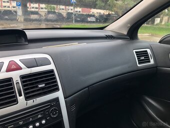 Peugeot 307 SW 1.6 HDI 80 KW, PANORAMA, 7 miest - 11