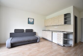 Objekt na podnikateľské účely, Lietavská Lúčka - 11