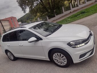 VW Golf VII Variant 1.6 TDI Comfortline - 11