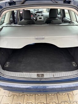Predám Ford Focus Combi 2008 facelift - 11